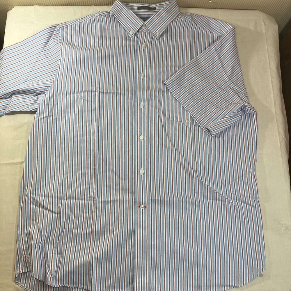 Daniel Cremieux Signature Mens XL Short Sleeve Button Down Shirt Blue Red Stripe